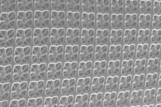 An image of the full lattice geometry is juxtaposed with an 18.75-million cell lattice.