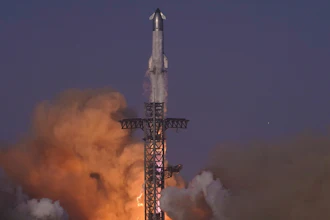 SpaceX's mega rocket Starship makes a test flight from Starbase, Texas, Tuesday, May 27, 2025.