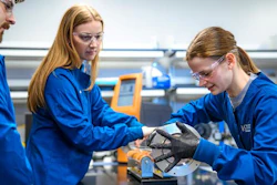 WPI student researchers in advanced manufacturing lab.
