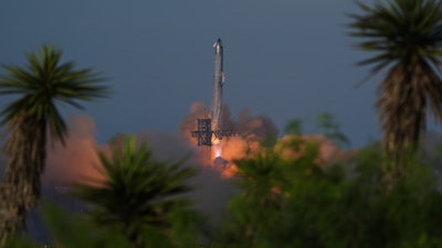 SpaceX's mega rocket Starship makes a test flight from Starbase, Texas, Tuesday, Aug. 26, 2025.