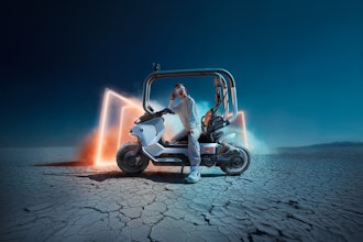 P90614807 Low Res Bmw Motorrad Present