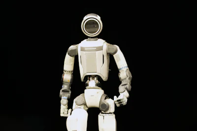 An Atlas robot stands on the stage during a Hyundai and Boston Dynamics news conference ahead of the CES tech show, Monday, Jan. 5, 2026, in Las Vegas.