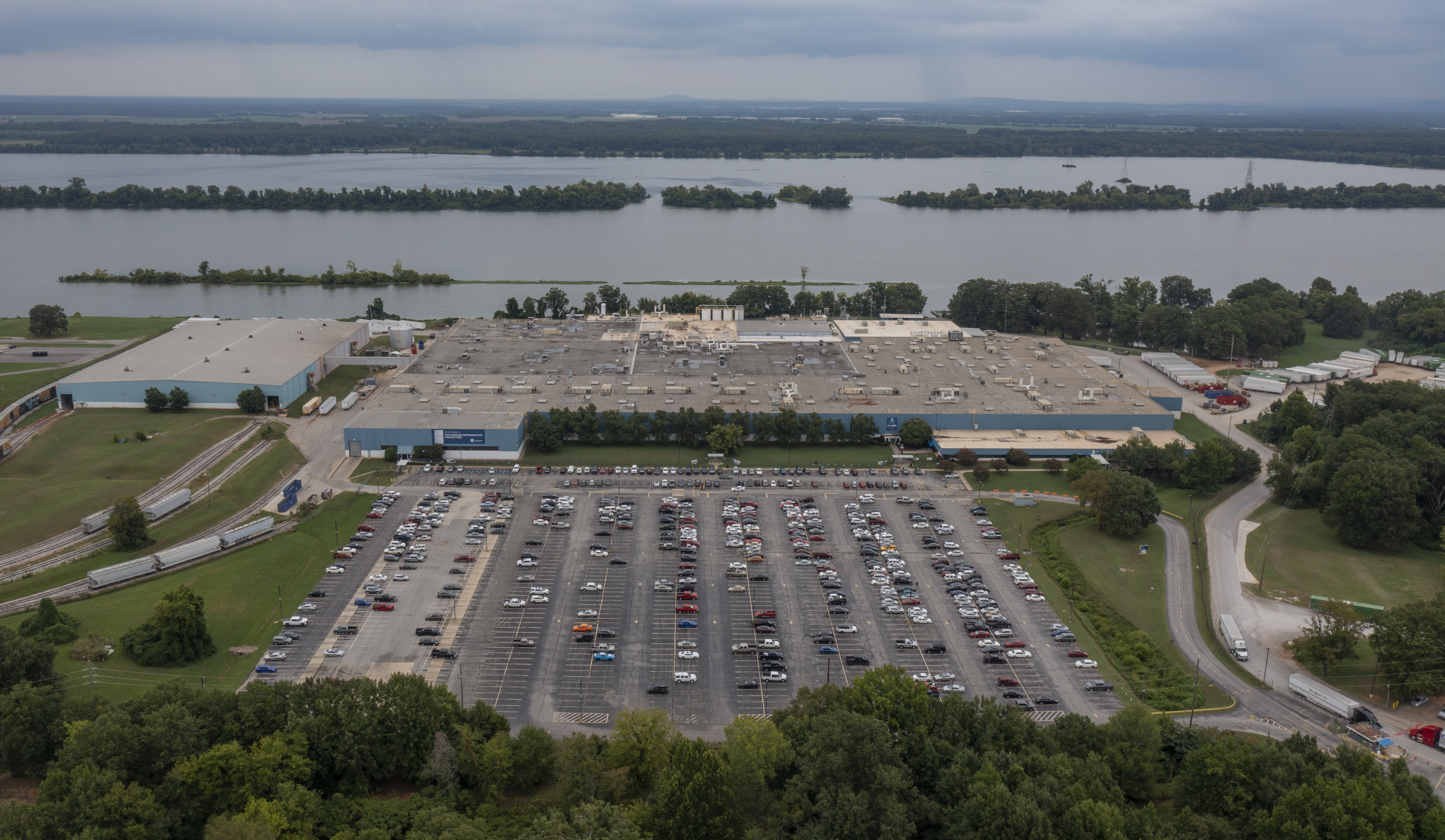 An aerial drone shot of GE Appliances' upgraded Decatur Production Operation in Alabama.