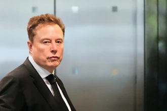 Elon Musk arrives at the U.S. District Court in Oakland, Calif., Tuesday, April 28, 2026.