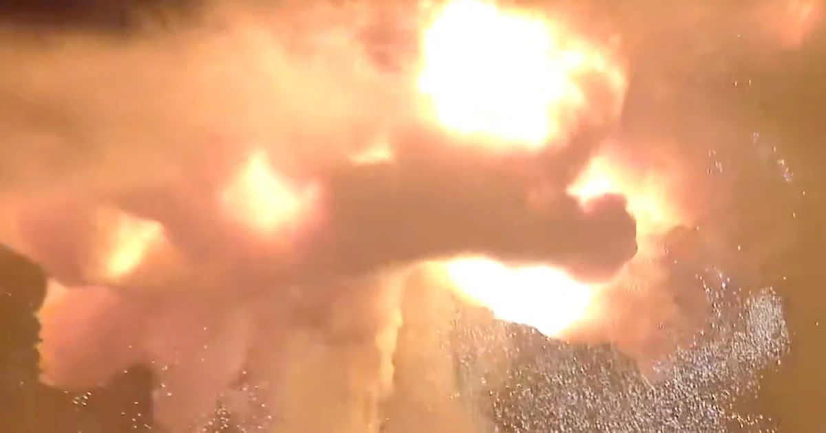 When Blue Origin's Rocket Exploded, It Changed the Trajectory of NASA's Artemis Program
