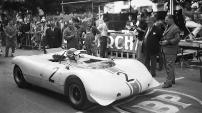 Rolf Stommelen in a Porsche 909 Bergspyder at Mont Ventoux.