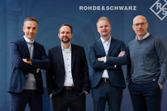 From left: Dr. Thomas Bohne (Rohde & Schwarz), Dr. Kai-Uwe Storek (Neosat), Dr. Robert Wünsche (Phytronic) and Dr. Steffen Bittner (INRADIOS).
